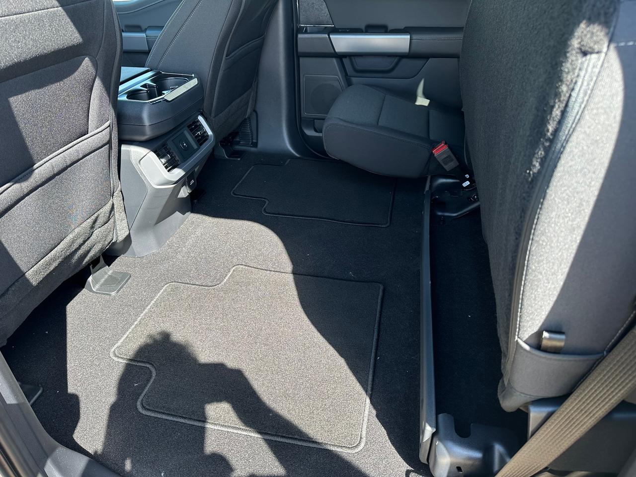2026 Ford F-150 XLT 4WD SuperCrew 6.5' Box 302A Photo5