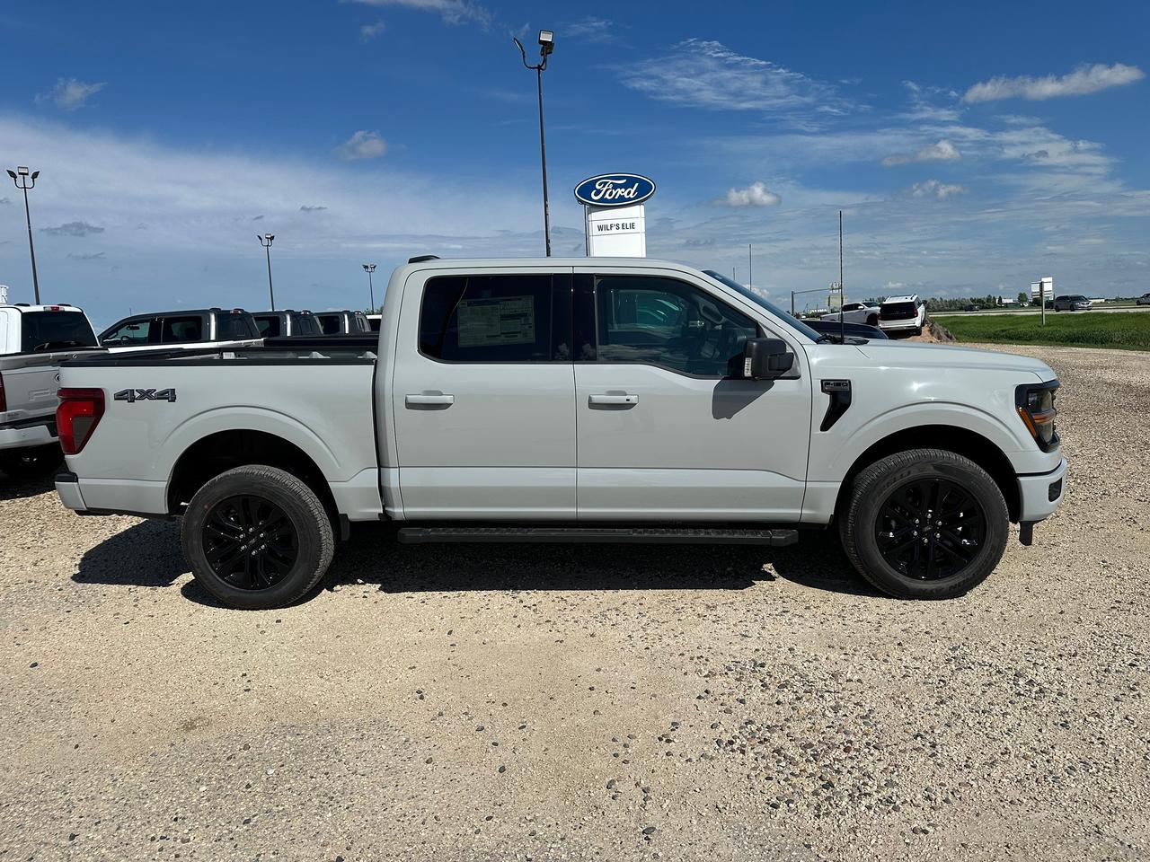 2026 Ford F-150 XLT 4WD SuperCrew 5.5' Box 302A Photo3