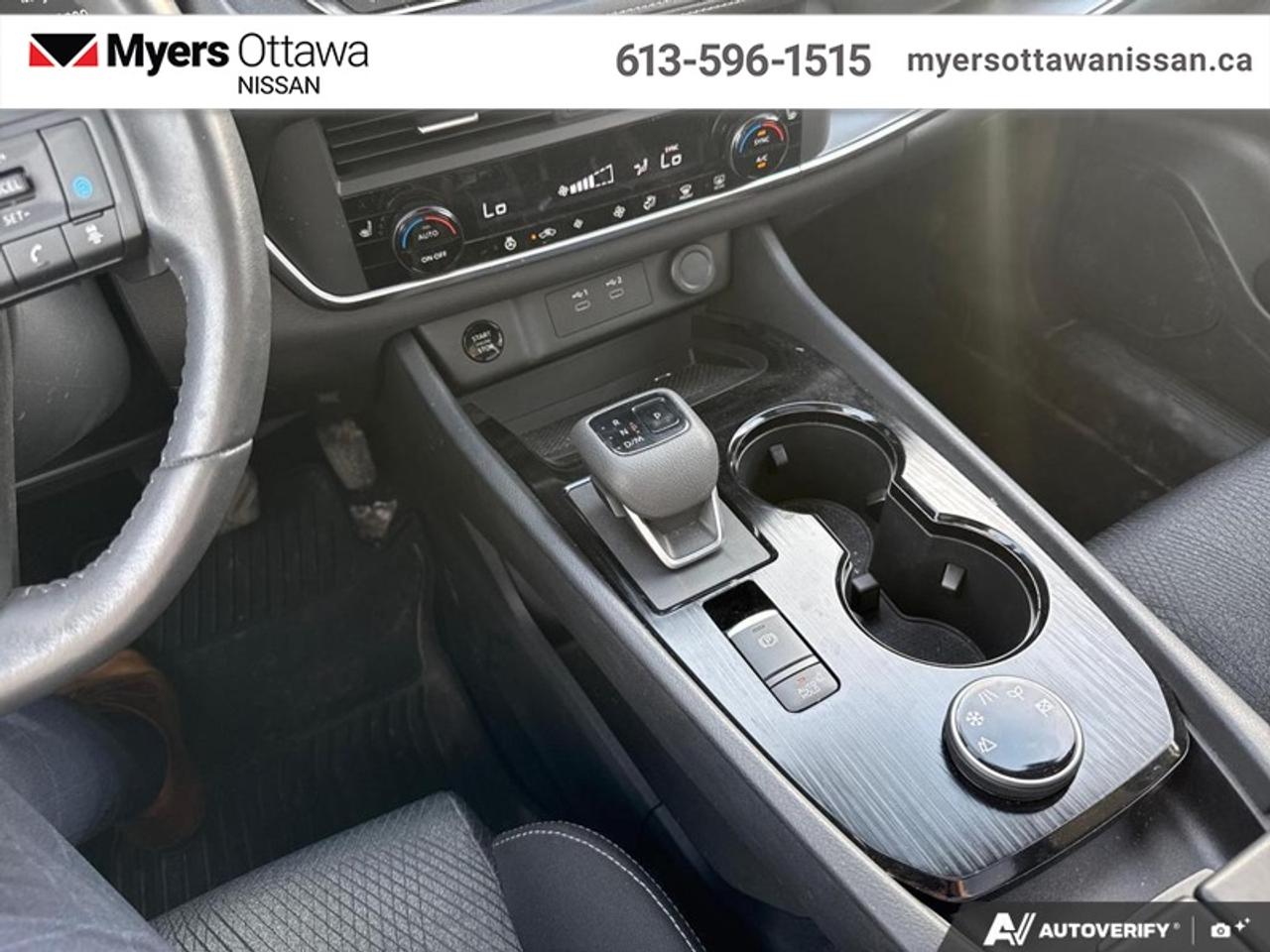 2024 Nissan Rogue SV Moonroof  - Moonroof -  Power Liftgate Photo