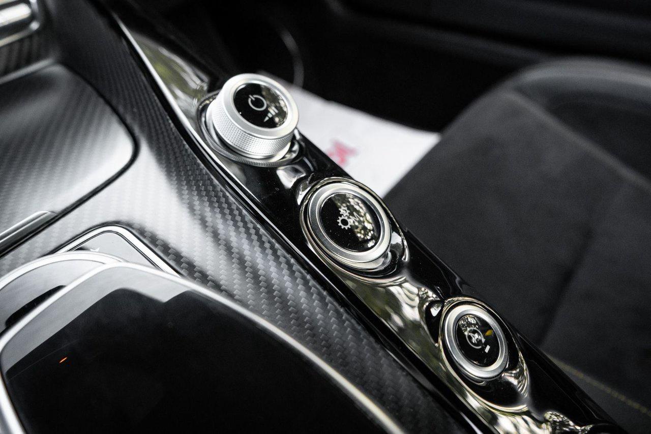 2018 Mercedes-Benz AMG GT AMG GT R Photo