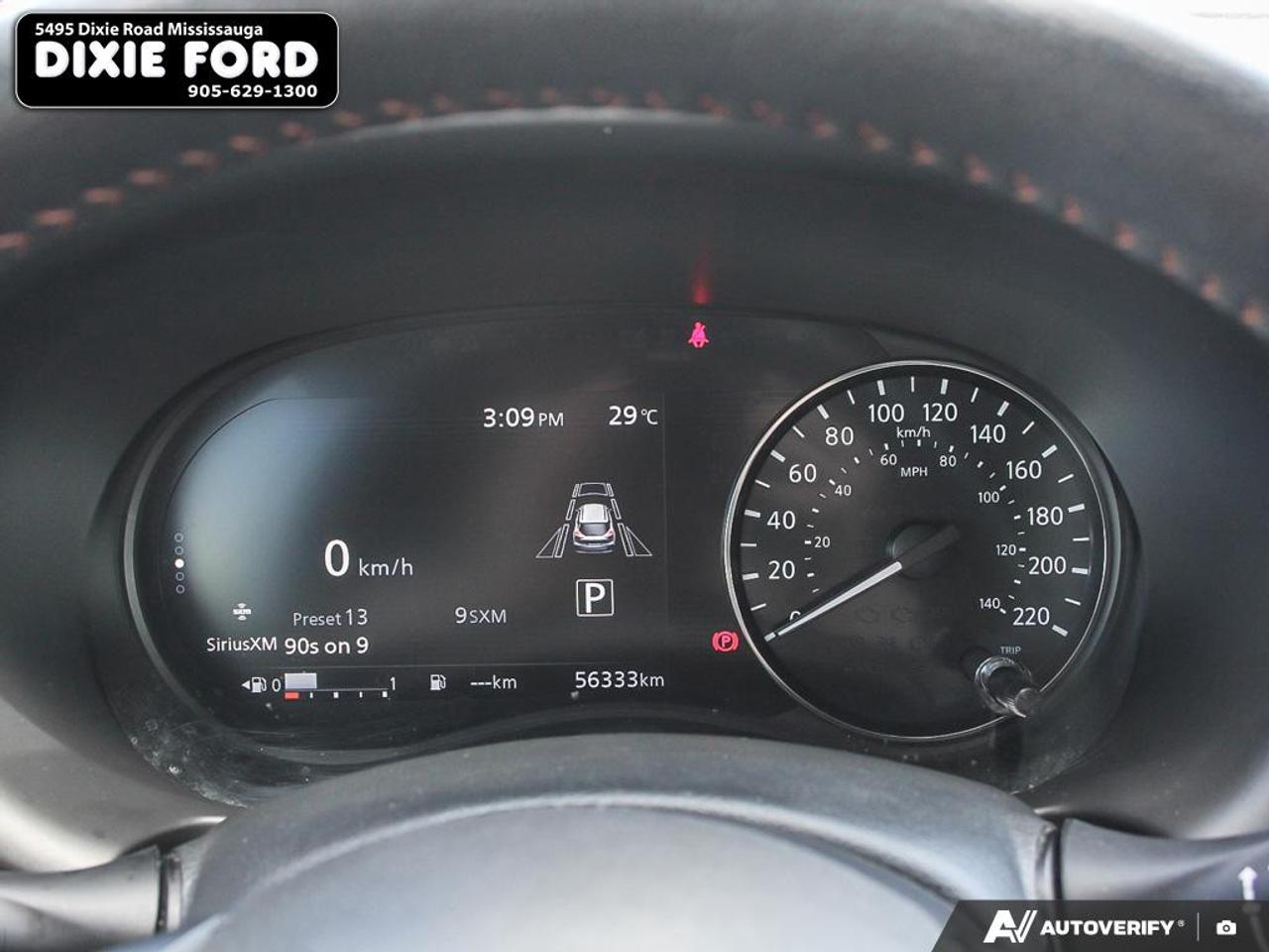 2023 Nissan Kicks SR Photo