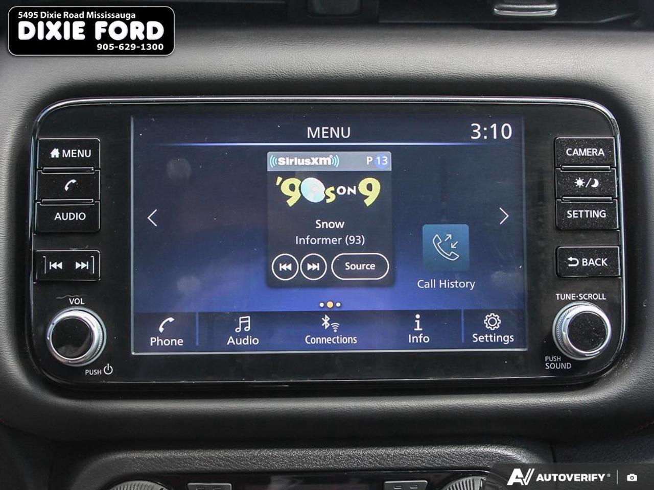 2023 Nissan Kicks SR Photo