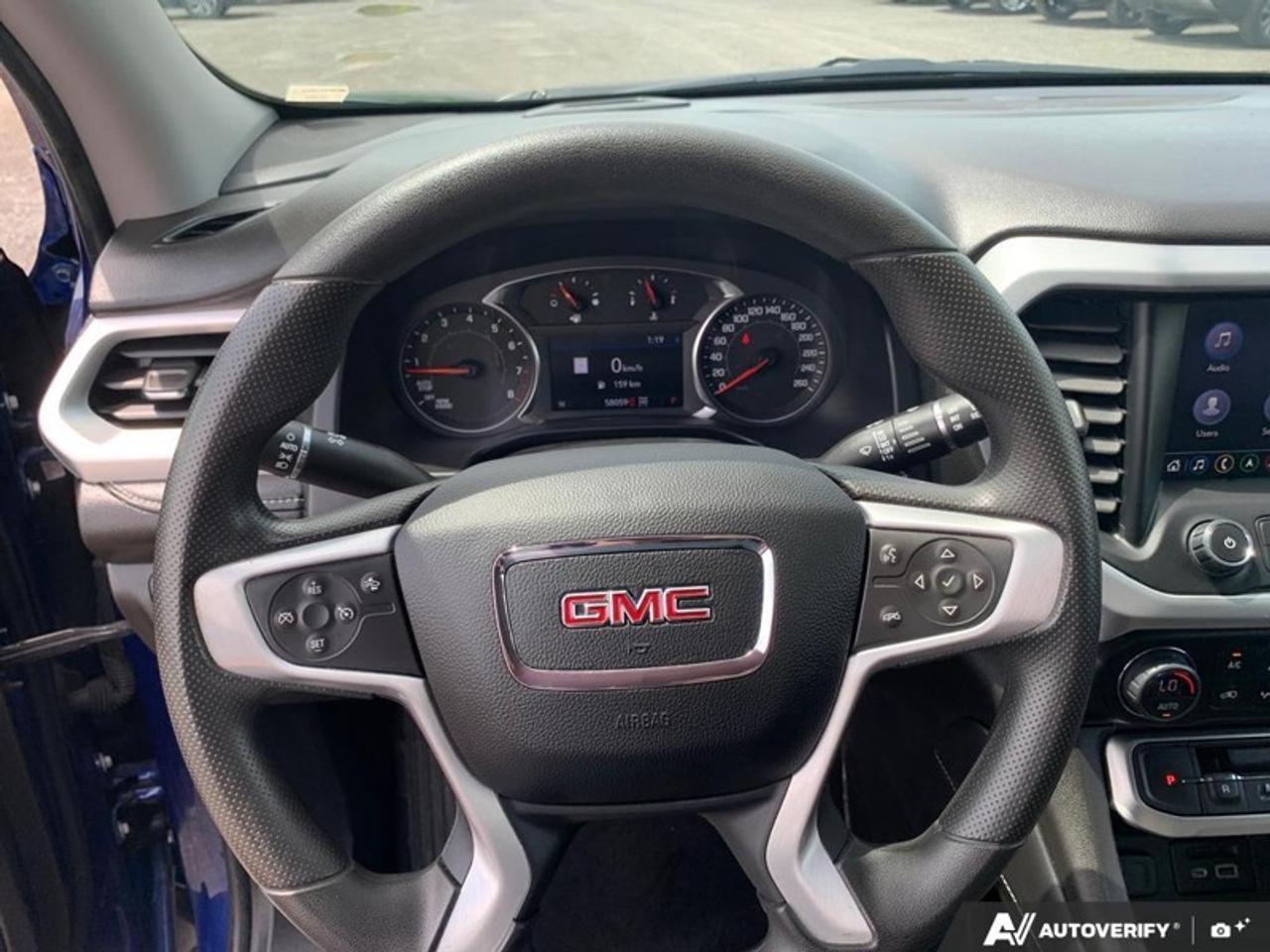 2023 GMC Acadia SLE  - Power Liftgate -  Remote Start Photo