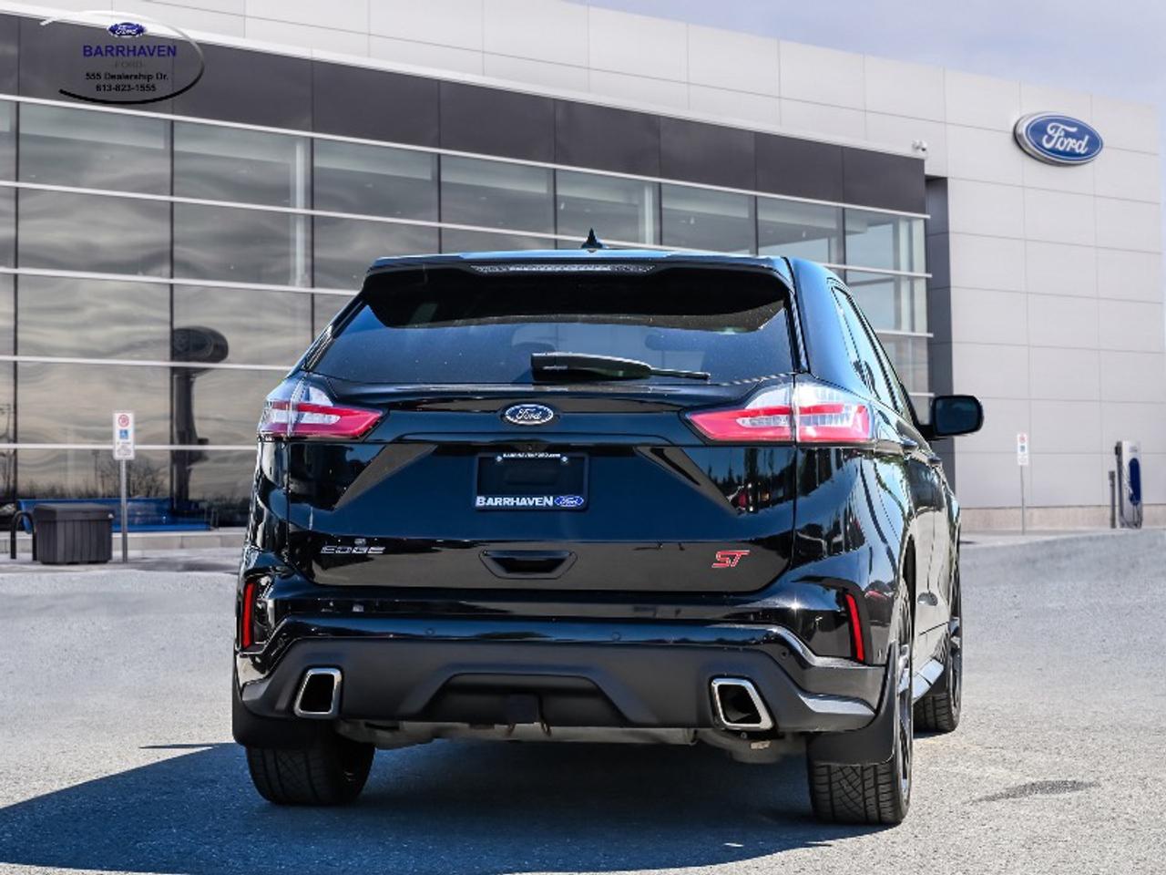 2020 Ford Edge ST Photo