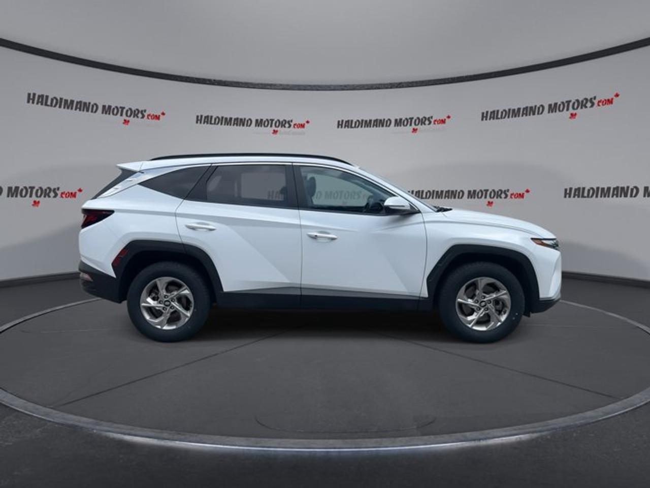 2024 Hyundai Tucson PREFERRED AWD | NO ACCIDENTS | HEATED STEERING Photo