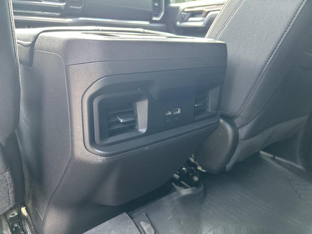 2024 Chevrolet Silverado 1500 Custom Trail Boss Z71 Crew Cab 4X4 | No Accidents Photo
