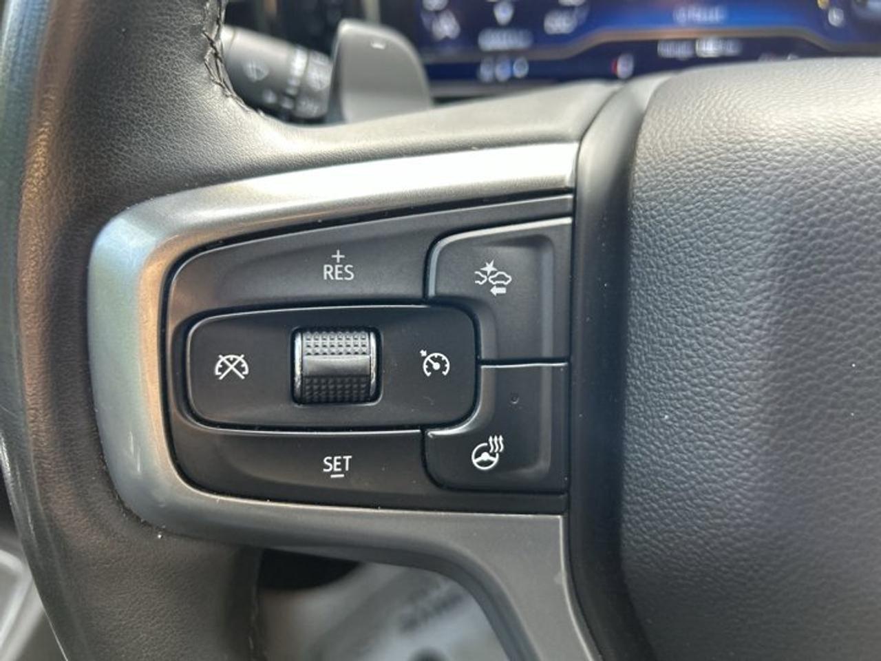 2024 Chevrolet Silverado 1500 Custom Trail Boss Z71 Crew Cab 4X4 | No Accidents Photo