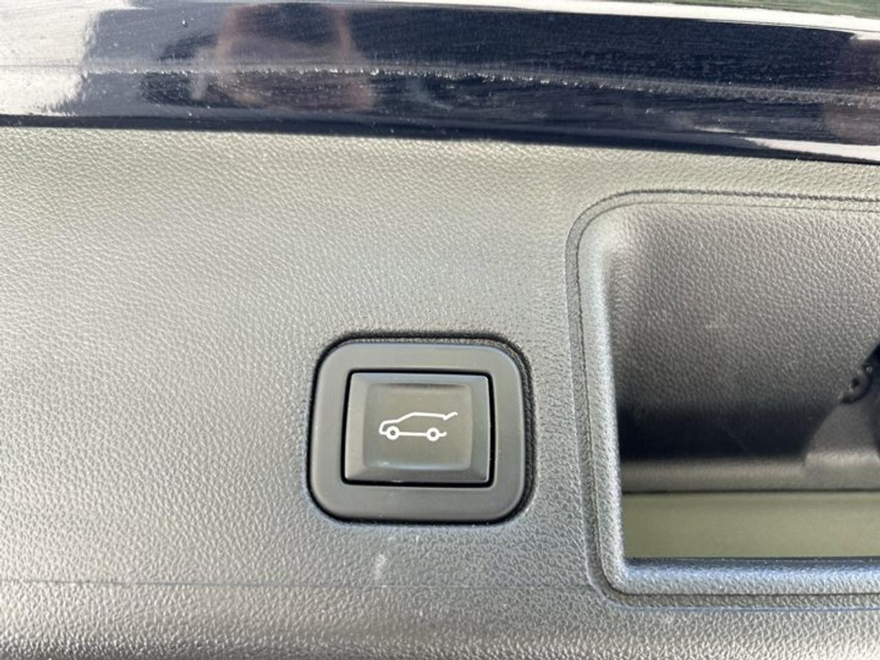 2023 GMC Terrain AT4 AWD | No Accidents | Leather Seats | 360 Camera Photo