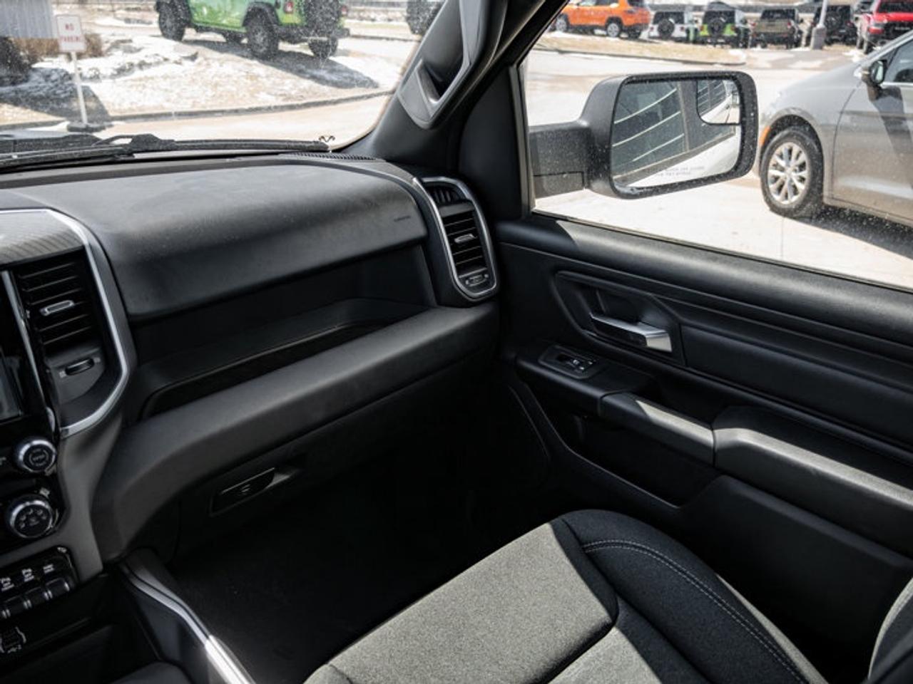 2026 RAM 1500 Express Photo