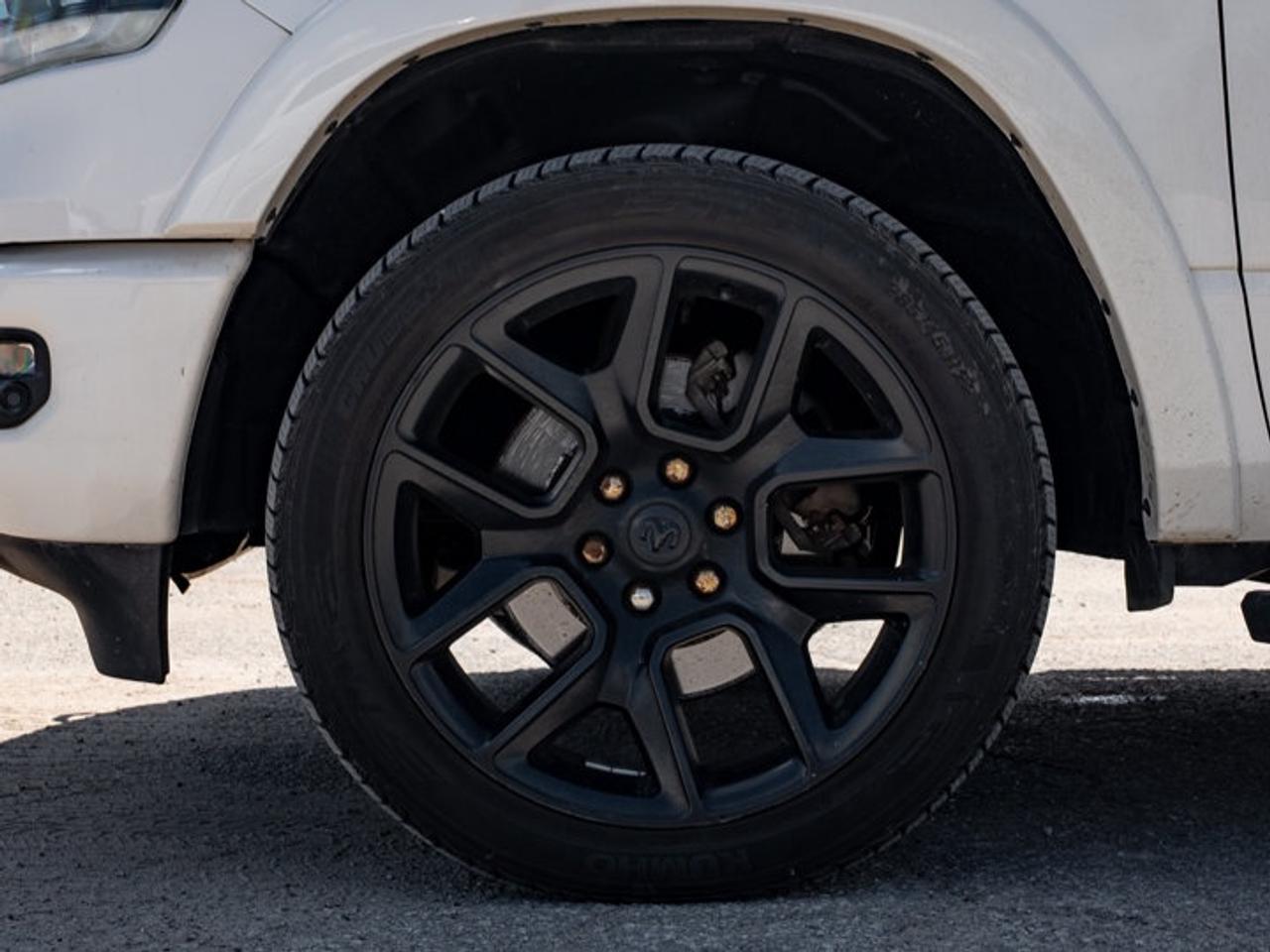 2020 RAM 1500 Laramie Photo
