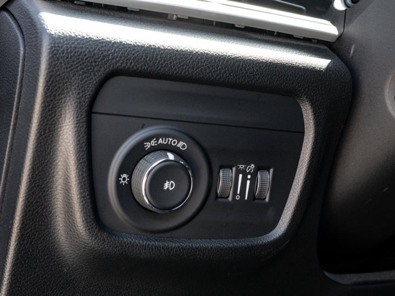 2022 Jeep Grand Cherokee L Limited Photo