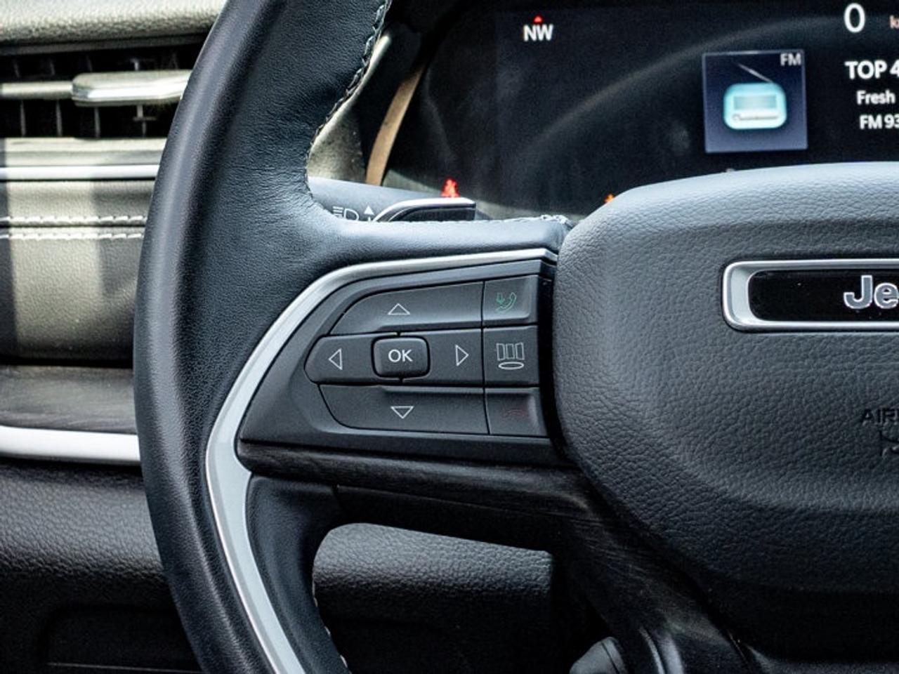 2022 Jeep Grand Cherokee L Limited Photo