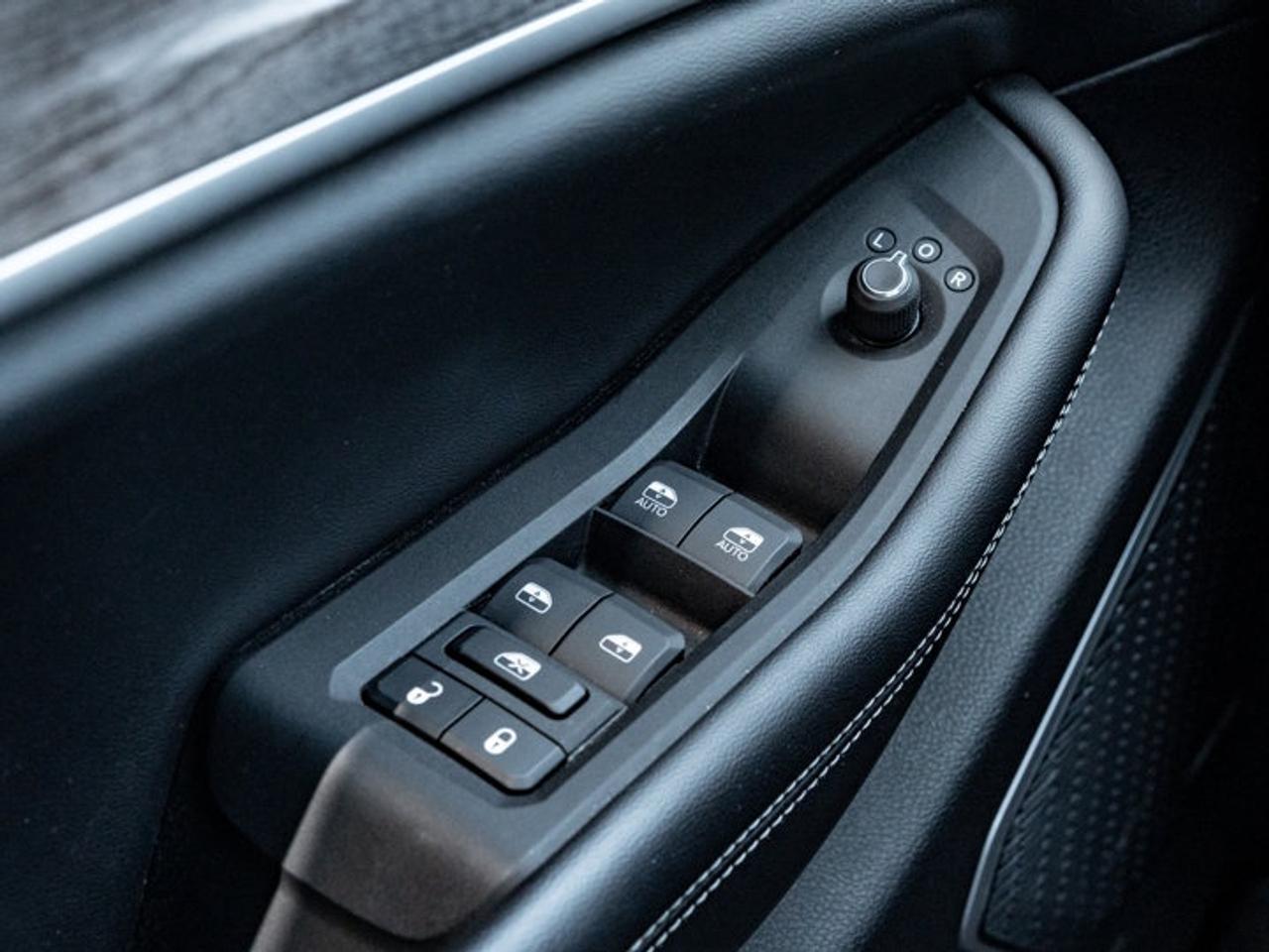 2022 Jeep Grand Cherokee L Limited Photo