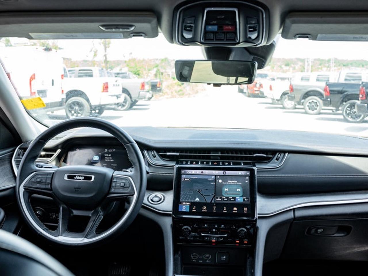 2022 Jeep Grand Cherokee L Limited Photo