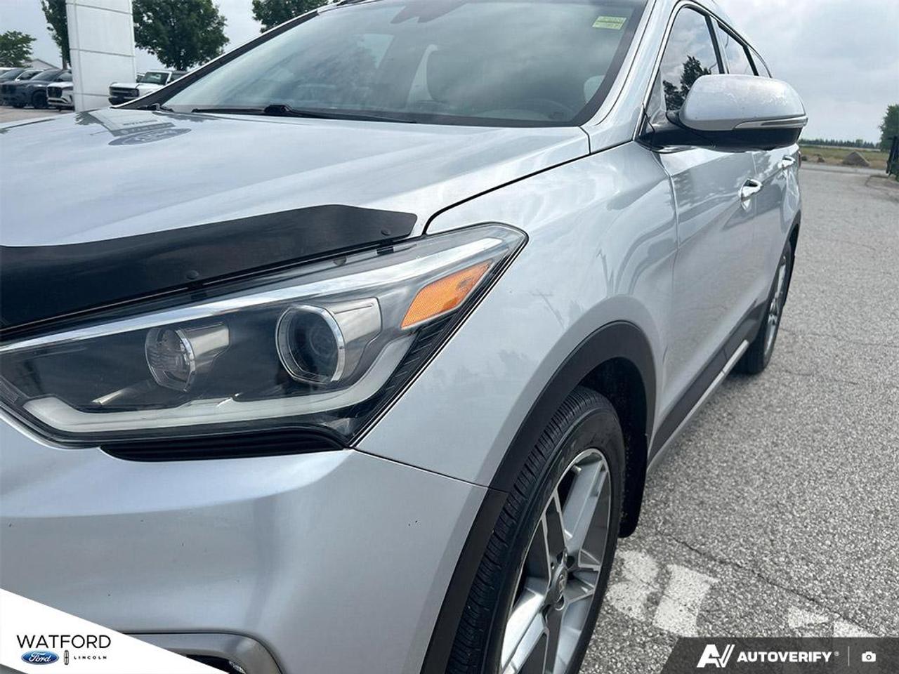 2019 Hyundai Santa Fe XL AWD ULTIMATE Photo