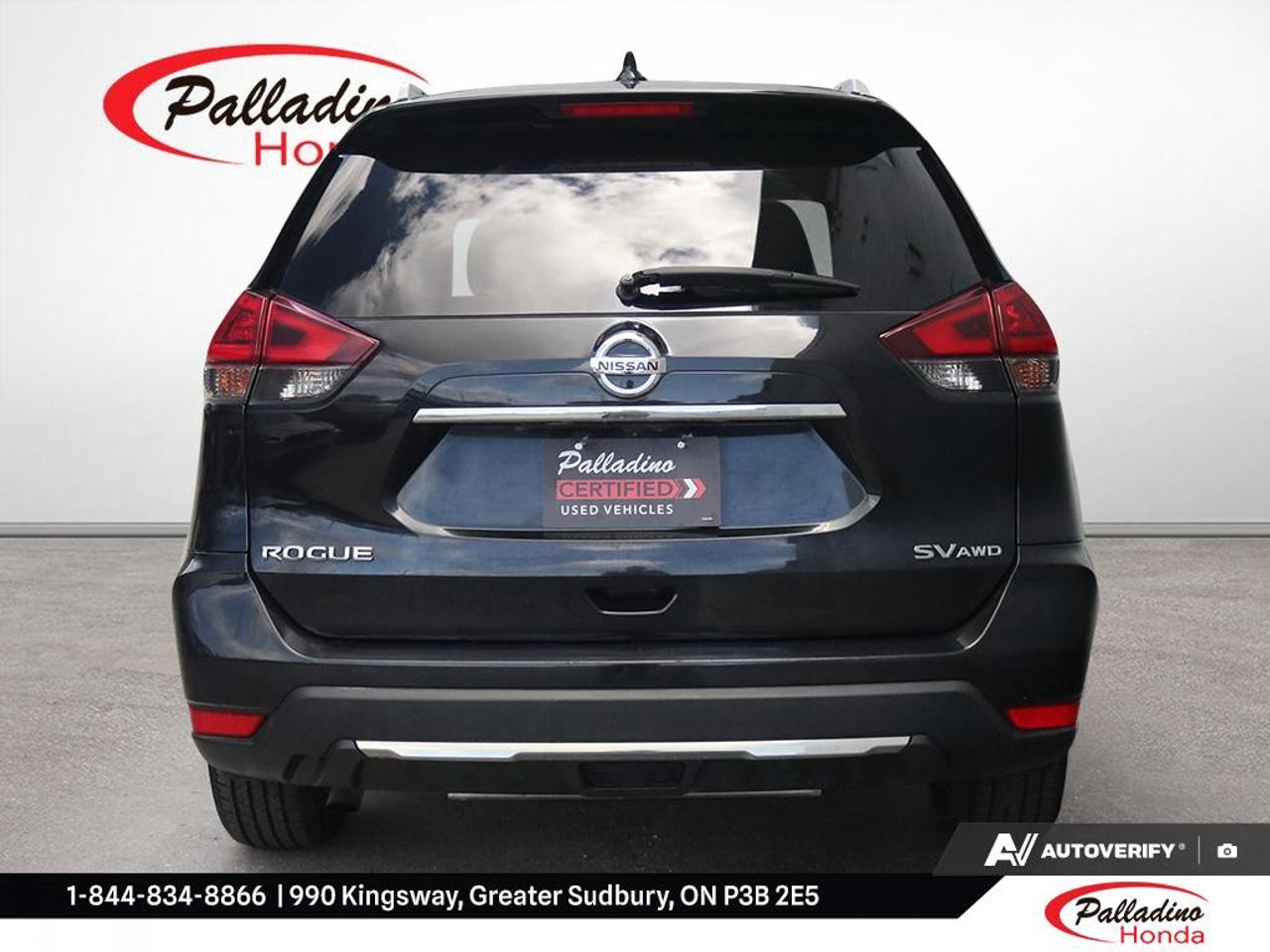 2019 Nissan Rogue SV Photo4