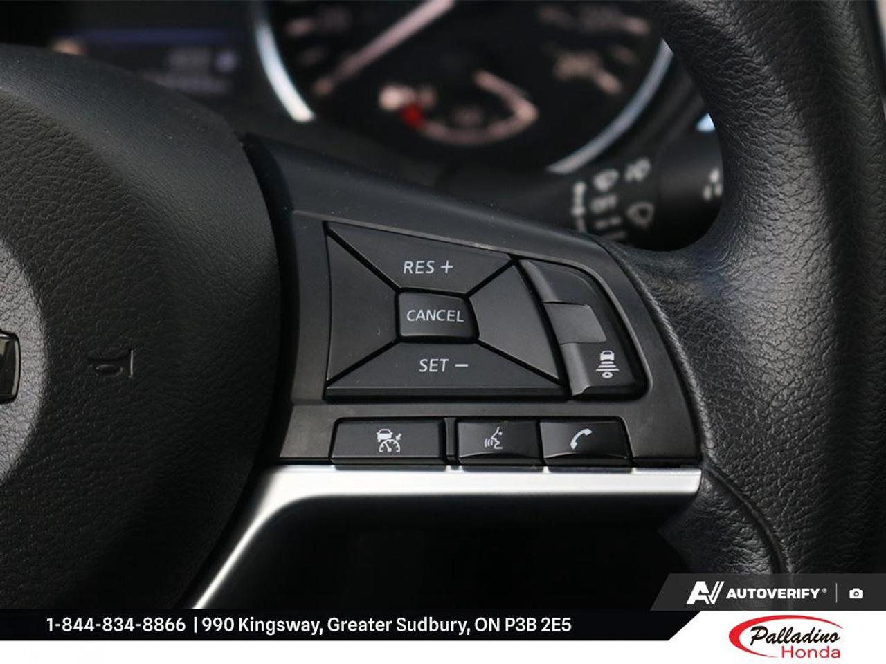 2019 Nissan Rogue SV Photo