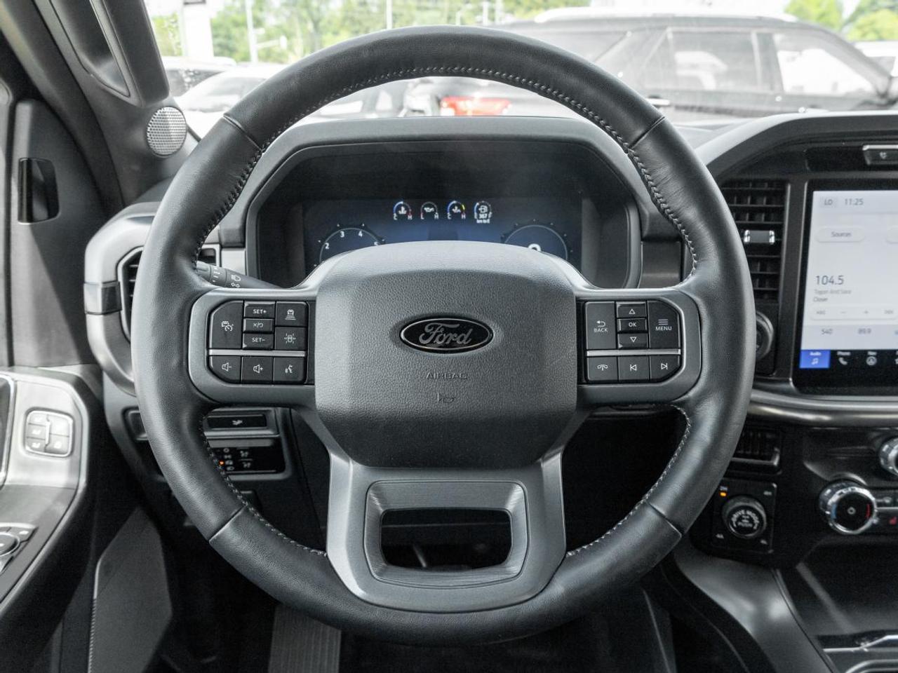 2024 Ford F-150 HYBRID LARIAT Photo