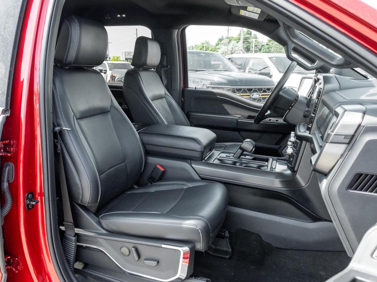 2024 Ford F-150 HYBRID LARIAT Photo
