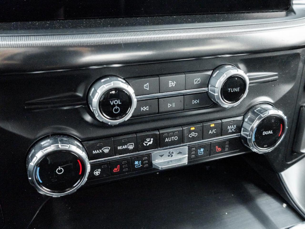 2024 Ford F-150 HYBRID LARIAT Photo