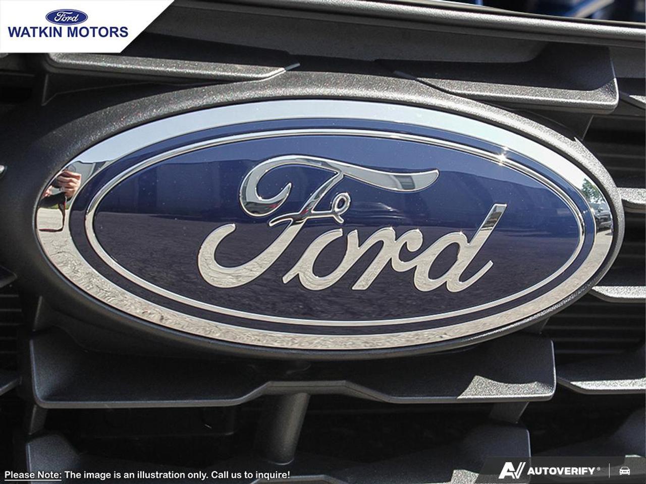 2025 Ford Escape PHEV  Photo7