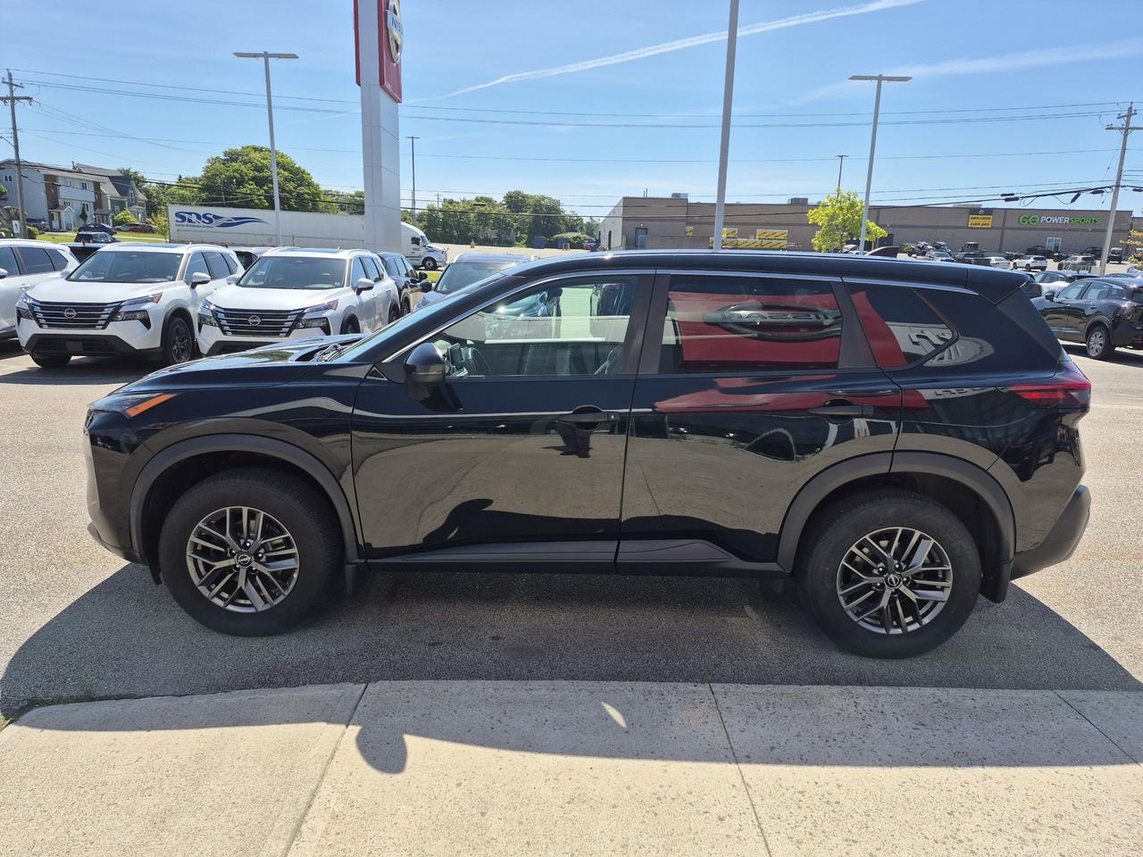 2022 Nissan Rogue S AWD Photo