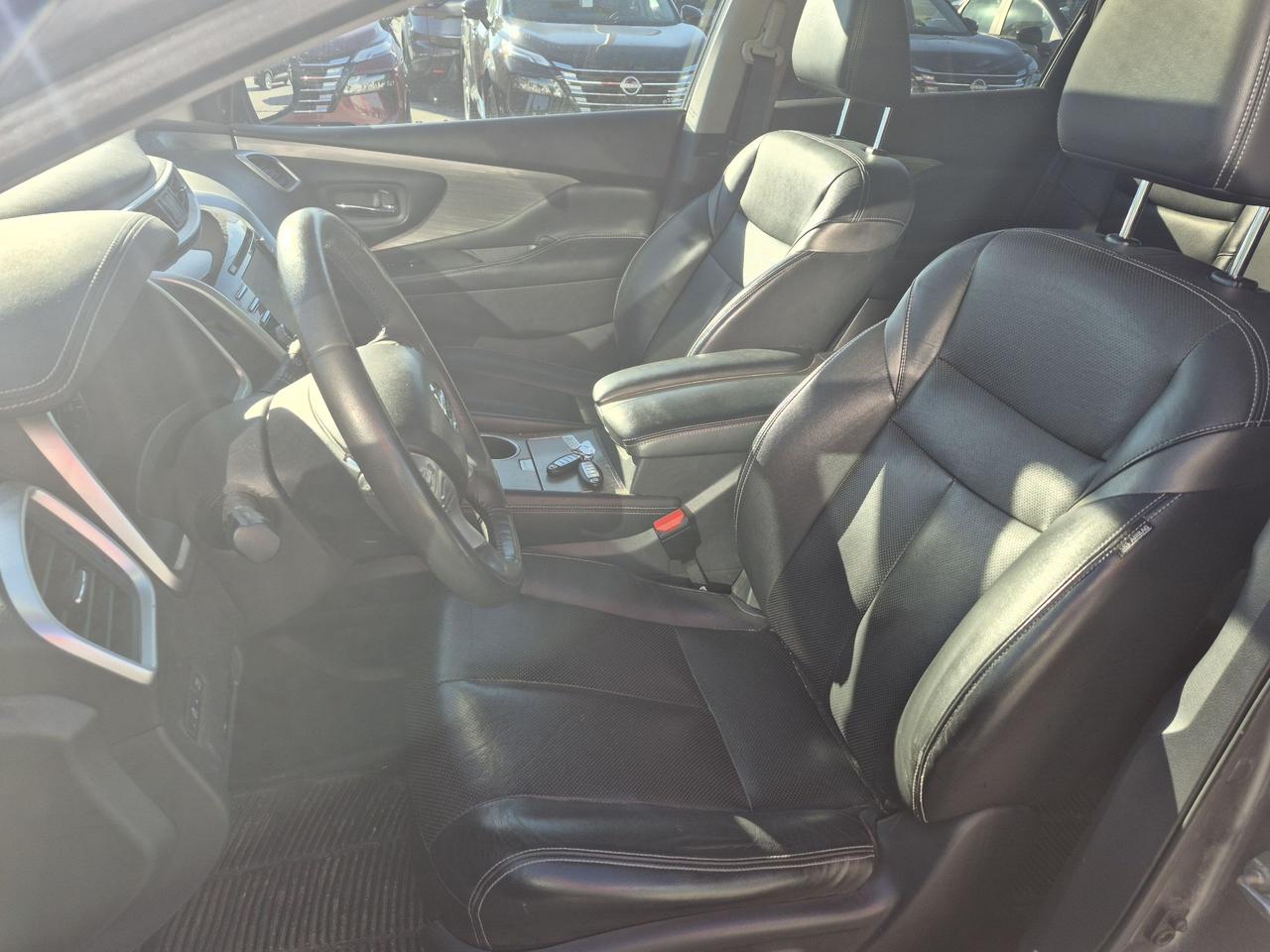 2017 Nissan Murano SL AS IS, LEATHER INTERIOR Photo