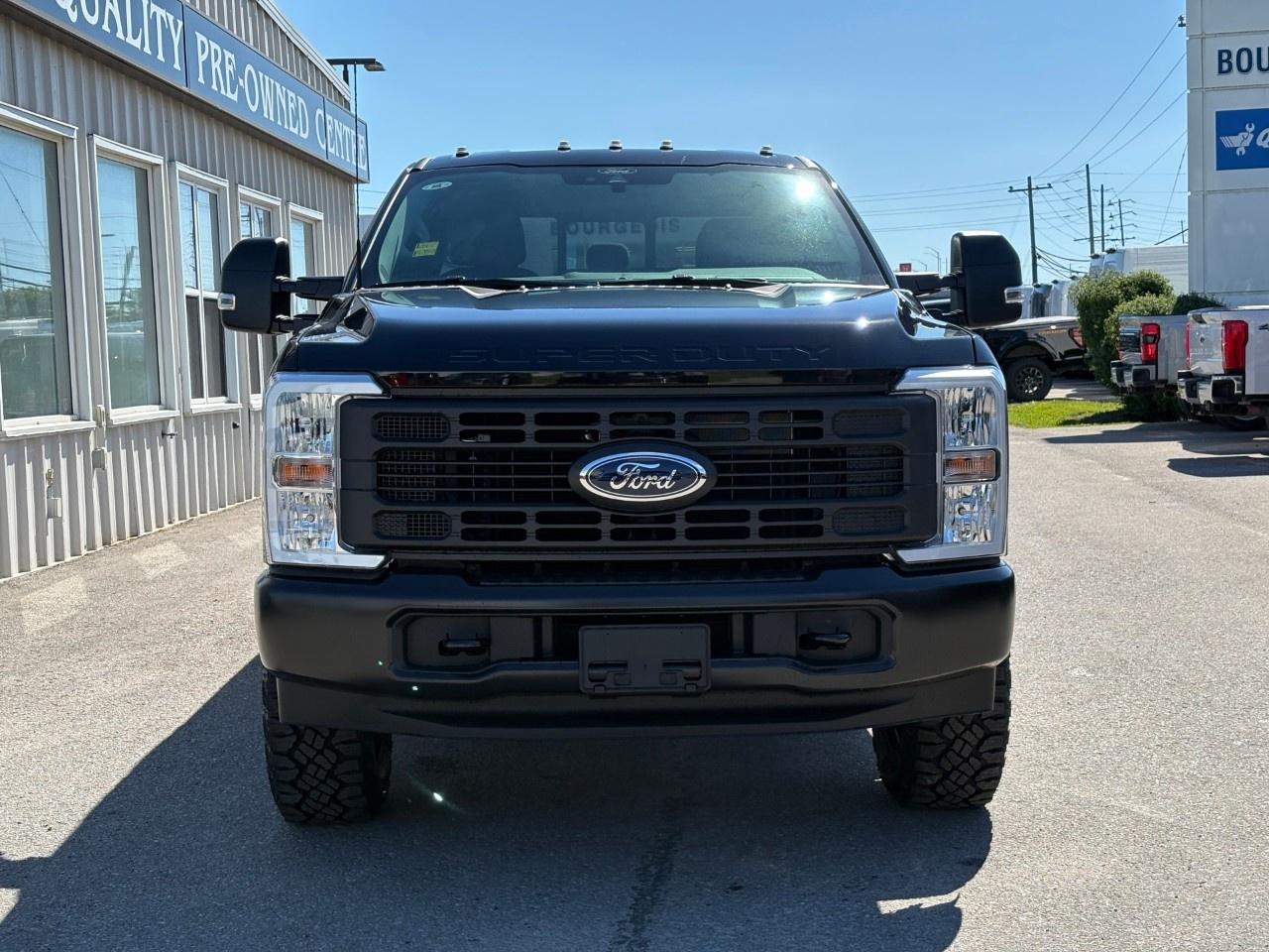2026 Ford F-350 Super Duty SRW XL 4WD Super Cab 6.75' Box Photo