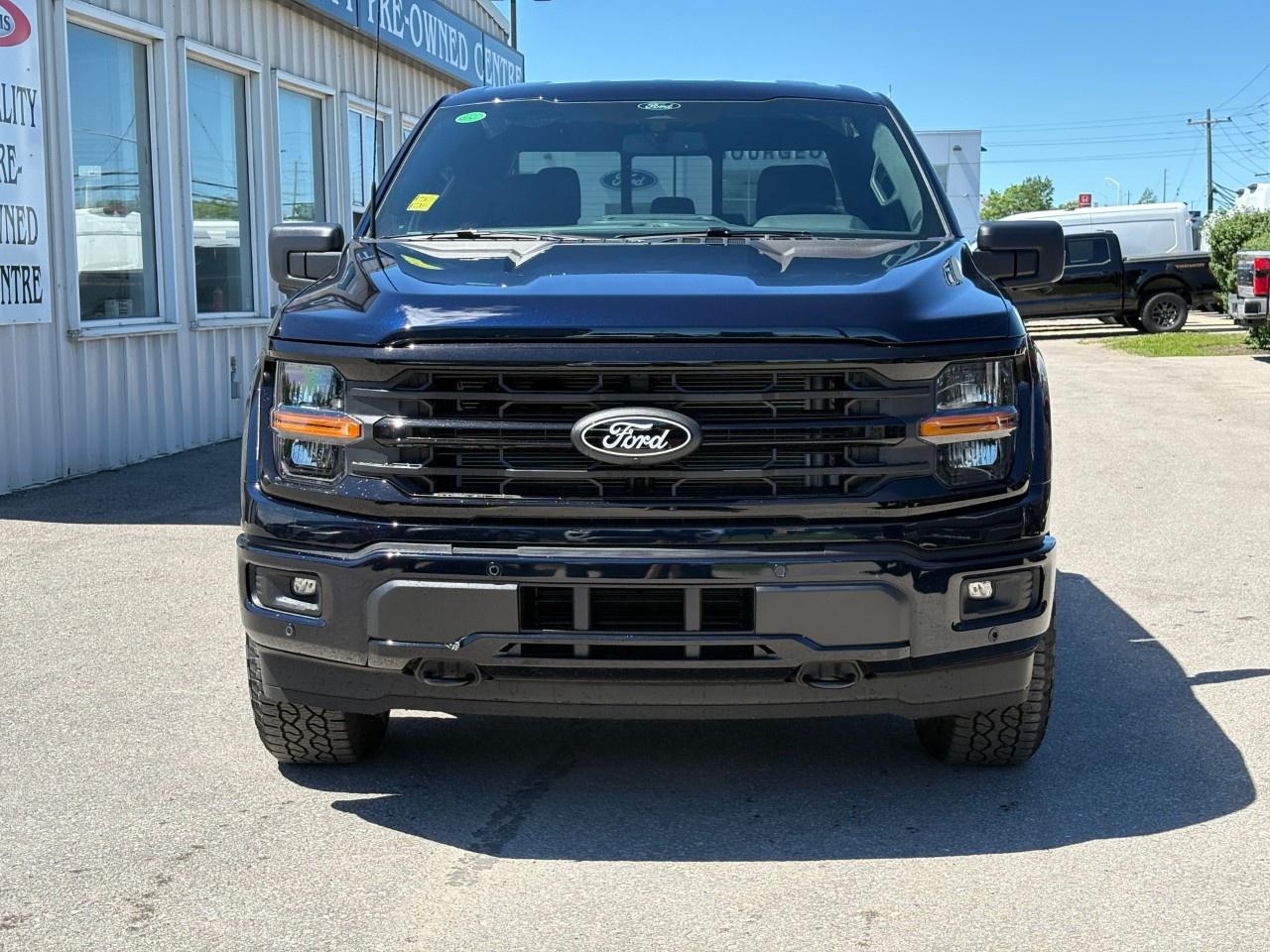 2026 Ford F-150 XLT 4WD SuperCrew 5.5' Box Photo2