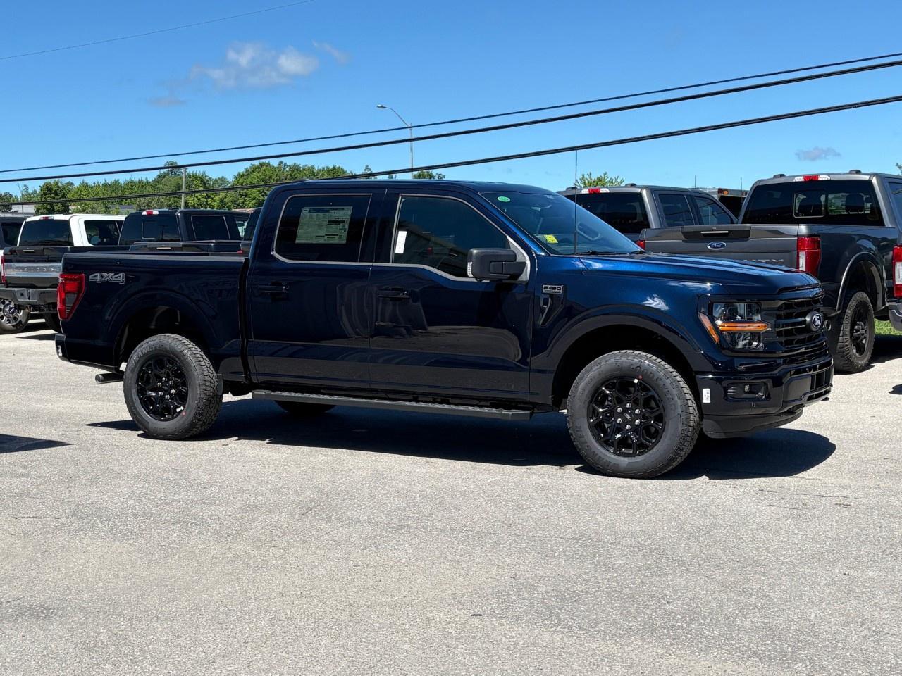 2026 Ford F-150 XLT 4WD SuperCrew 5.5' Box Photo4