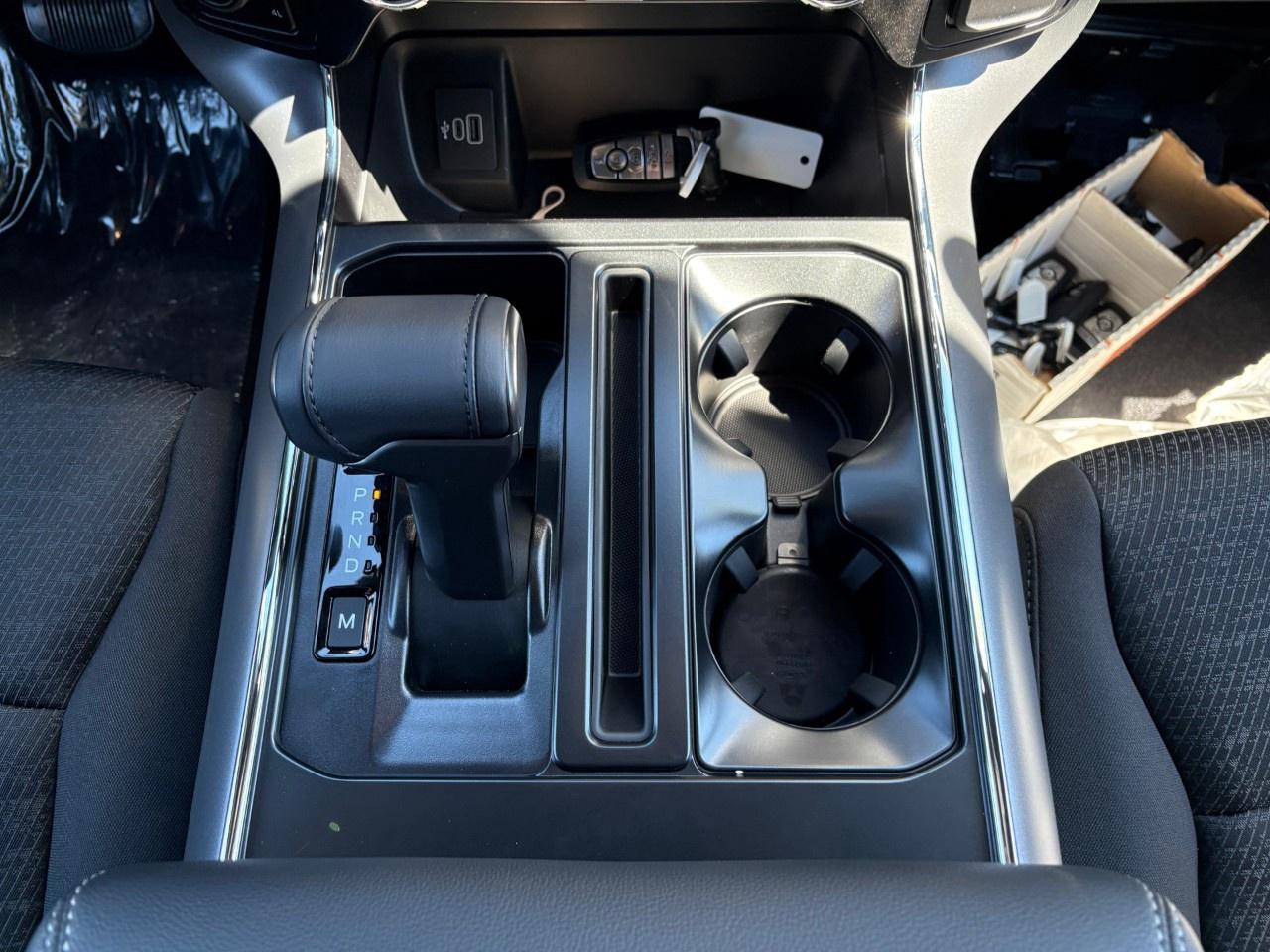 2026 Ford F-150 XLT 4WD SuperCrew 5.5' Box Photo