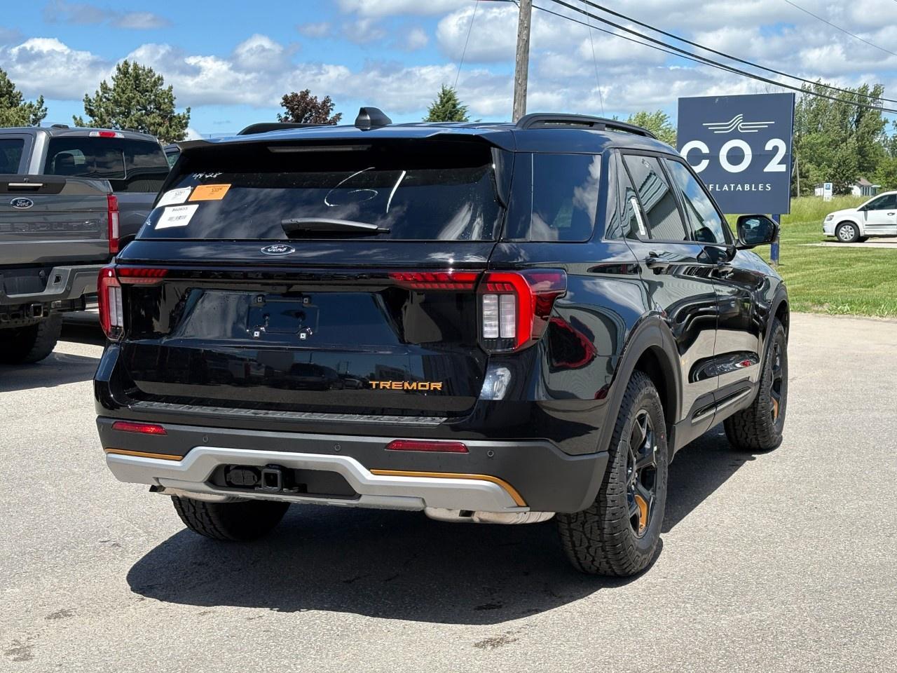 2026 Ford Explorer Tremor 4WD Photo