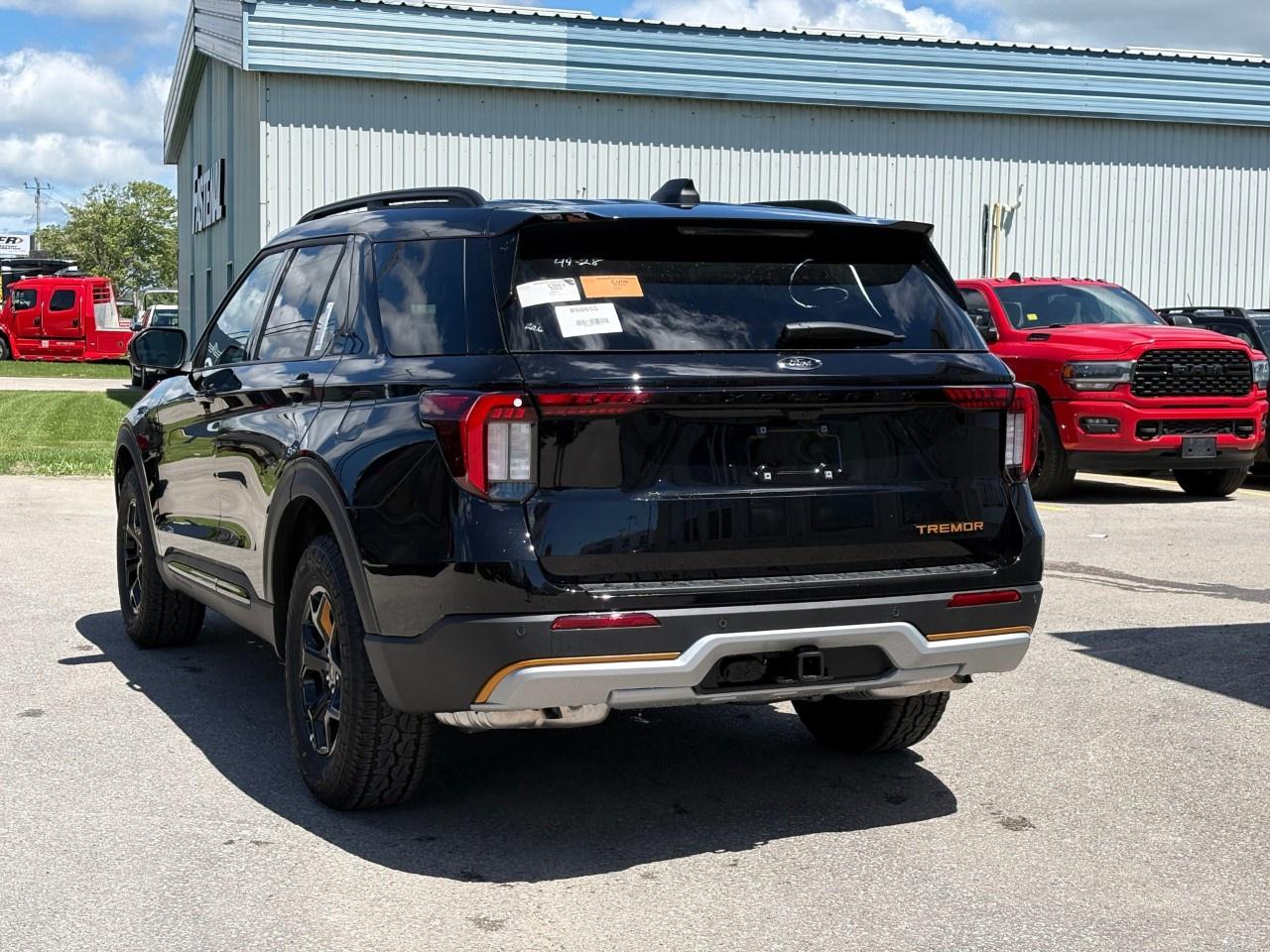 2026 Ford Explorer Tremor 4WD Photo