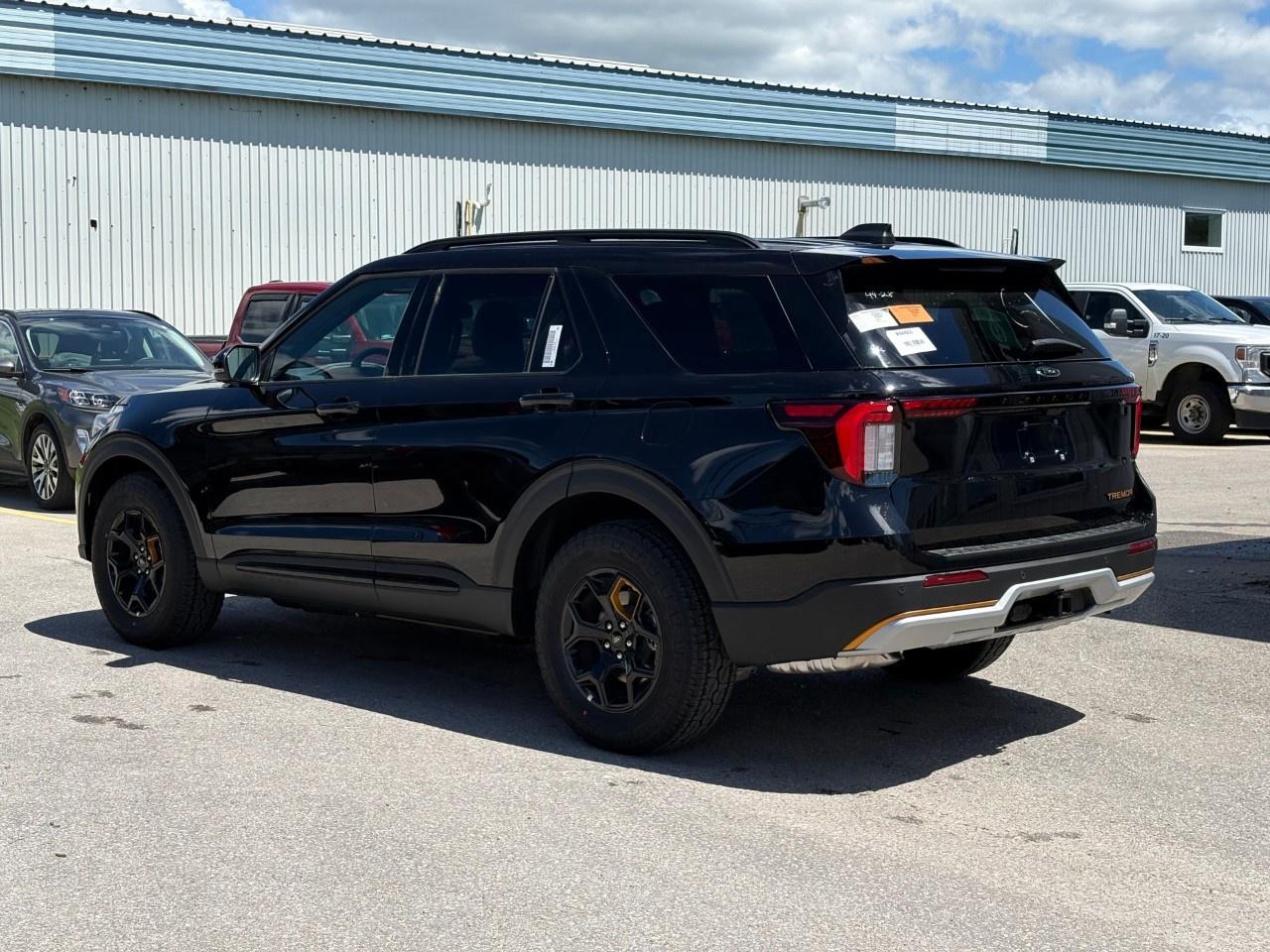 2026 Ford Explorer Tremor 4WD Photo