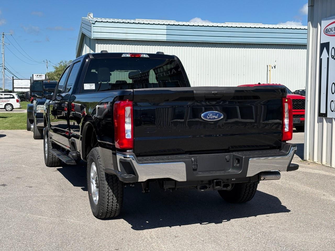 2026 Ford F-250 Super Duty SRW XLT 4WD CREW CAB 8' BOX Photo