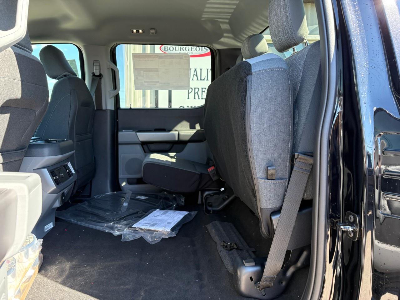 2026 Ford F-250 Super Duty SRW XLT 4WD CREW CAB 8' BOX Photo