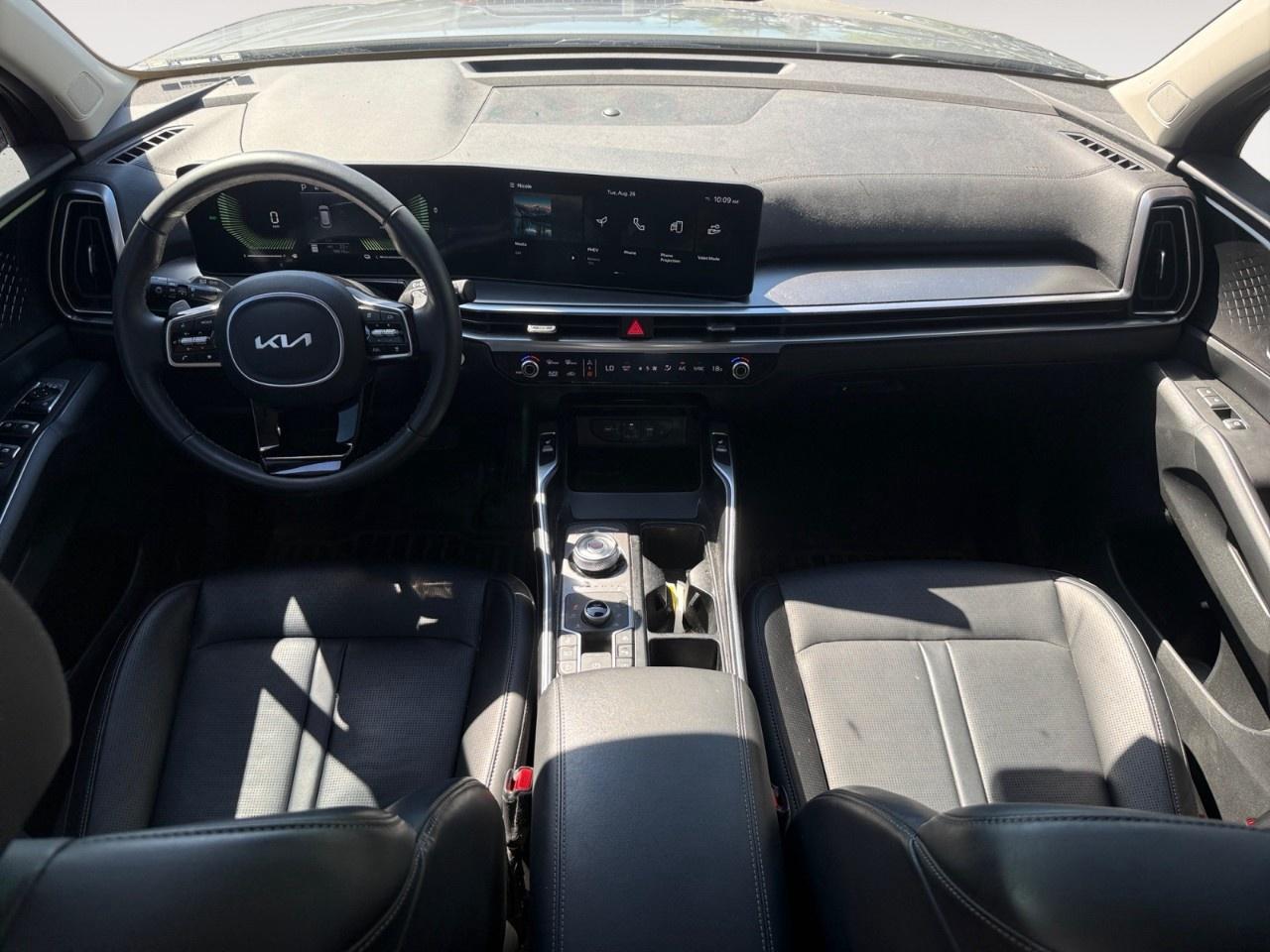 2025 Kia Sorento Plug-In Hybrid EX AWD Photo