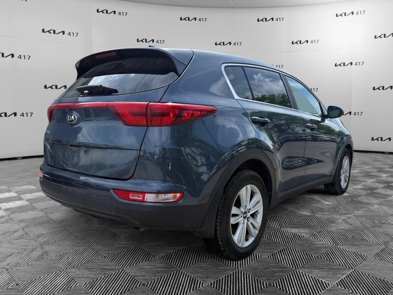 2018 Kia Sportage LX FWD Photo4