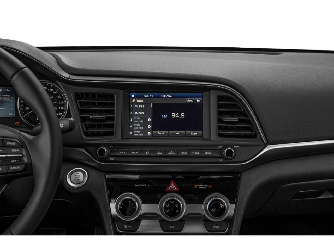 2020 Hyundai Elantra Preferred Photo