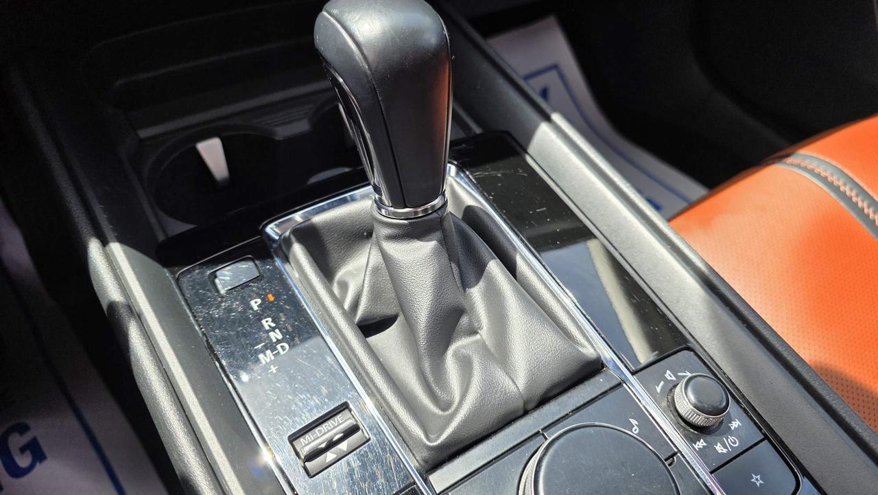2023 Mazda CX-50 GT w/Turbo NO ACCIDENTS! Photo