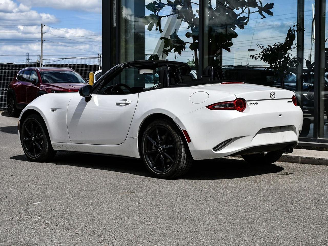 2023 Mazda Miata MX-5  Photo