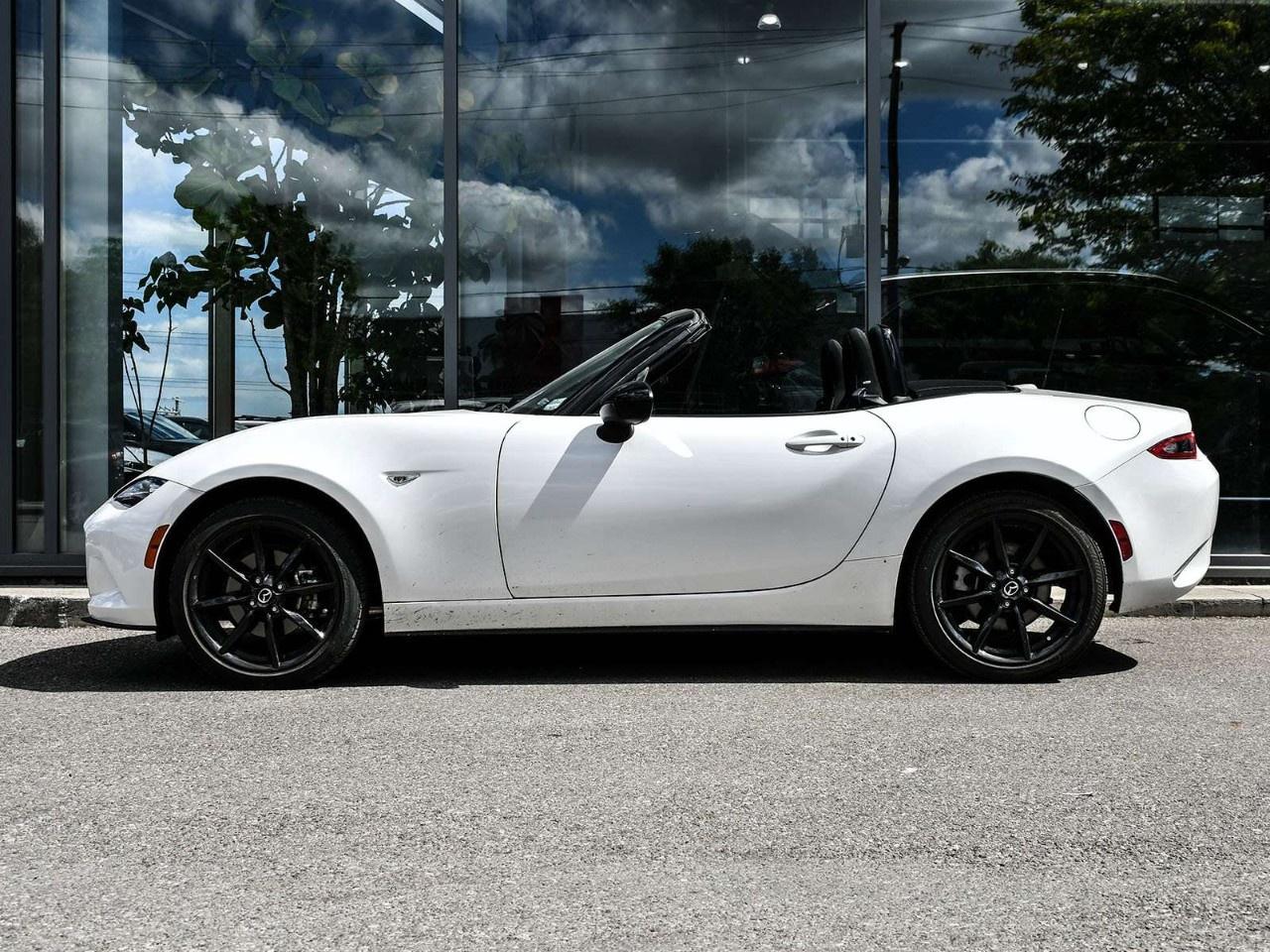 2023 Mazda Miata MX-5  Photo