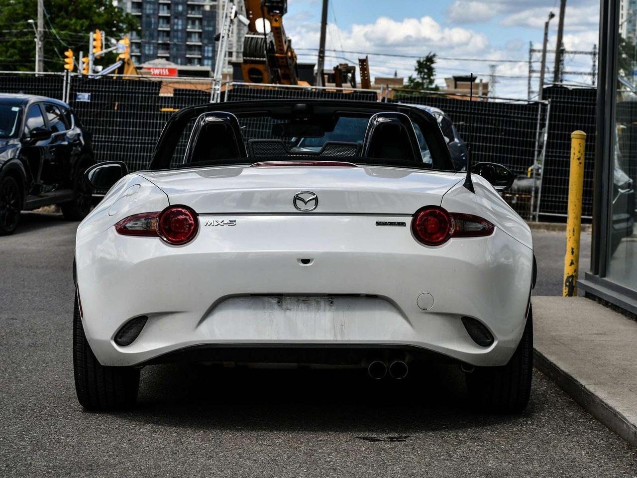 2023 Mazda Miata MX-5  Photo