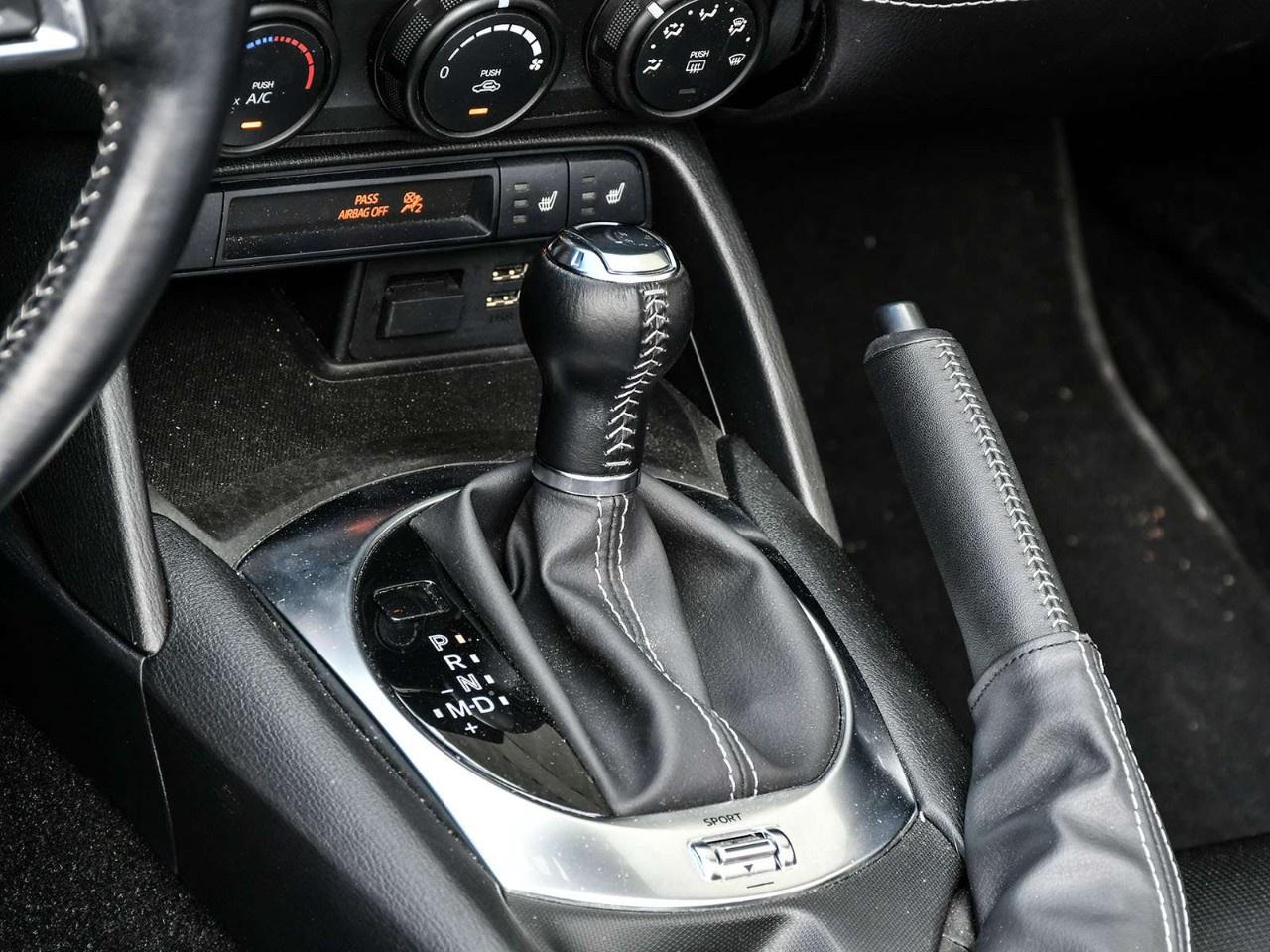 2023 Mazda Miata MX-5  Photo