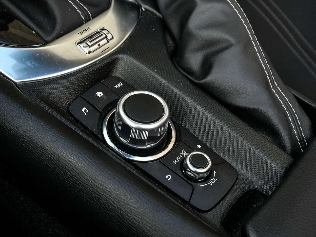 2023 Mazda Miata MX-5  Photo