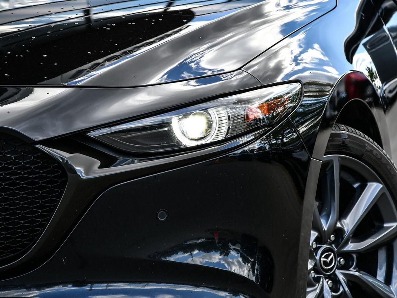 2024 Mazda MAZDA3 Sport Photo2