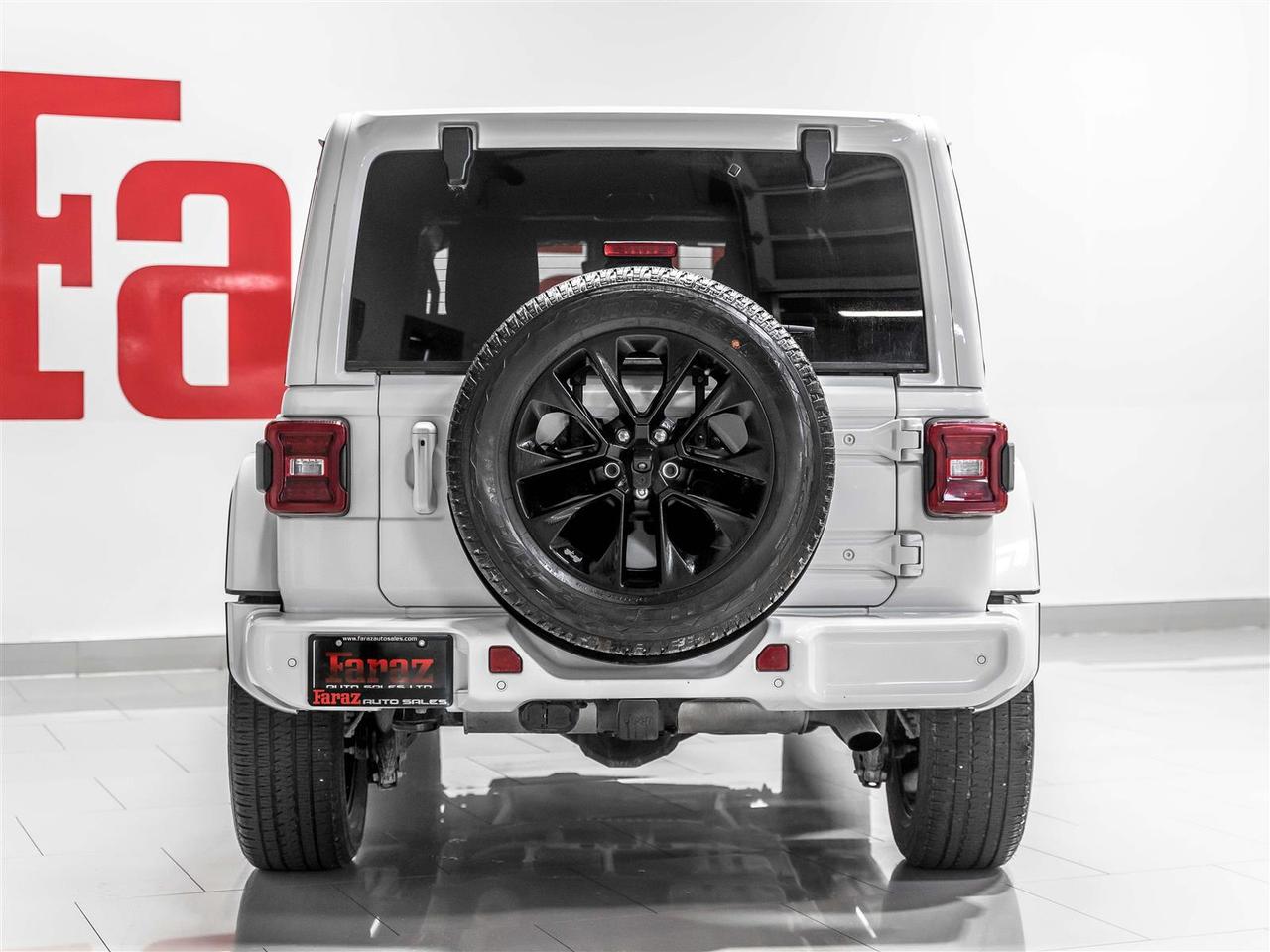 2022 Jeep Wrangler Unlimited Sahara|Accident Free|Ontario Vehicle|Adaptive Cruise Control Photo