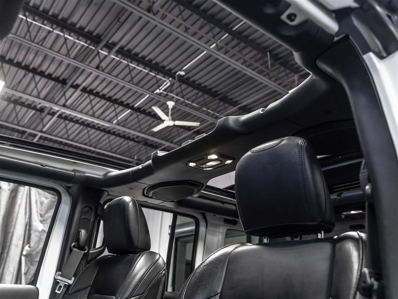 2022 Jeep Wrangler Unlimited Sahara|Accident Free|Ontario Vehicle|Adaptive Cruise Control Photo