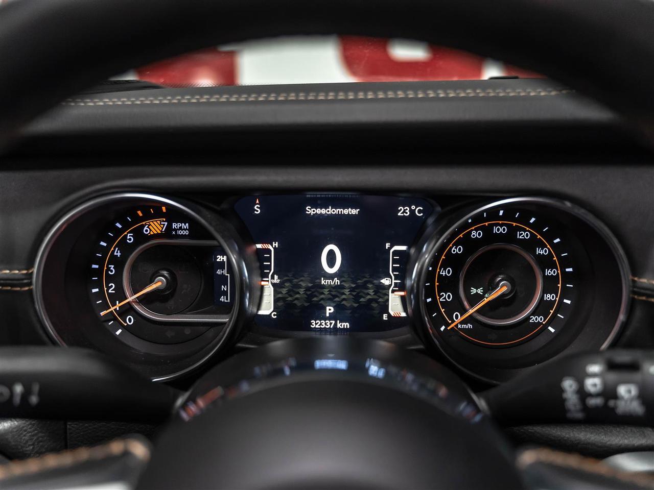 2022 Jeep Wrangler Unlimited Sahara|Accident Free|Ontario Vehicle|Adaptive Cruise Control Photo