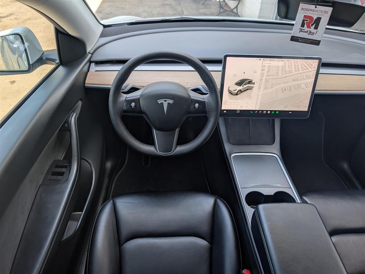 2022 Tesla Model Y LONG RANGE AWD - DUAL MOTOR Photo